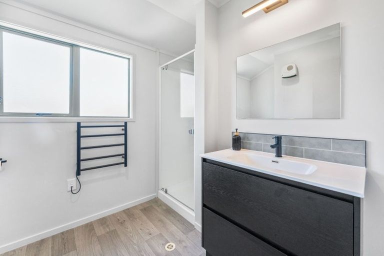 Photo of property in 1/39 Stanley Street, Wharewaka, Taupo, 3330