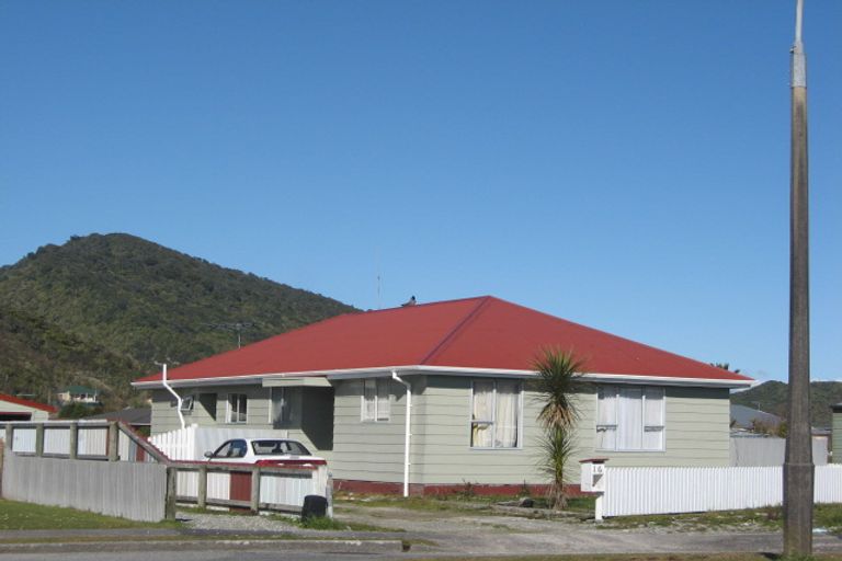 Photo of property in 16 Baillie Place, Cobden, Greymouth, 7802