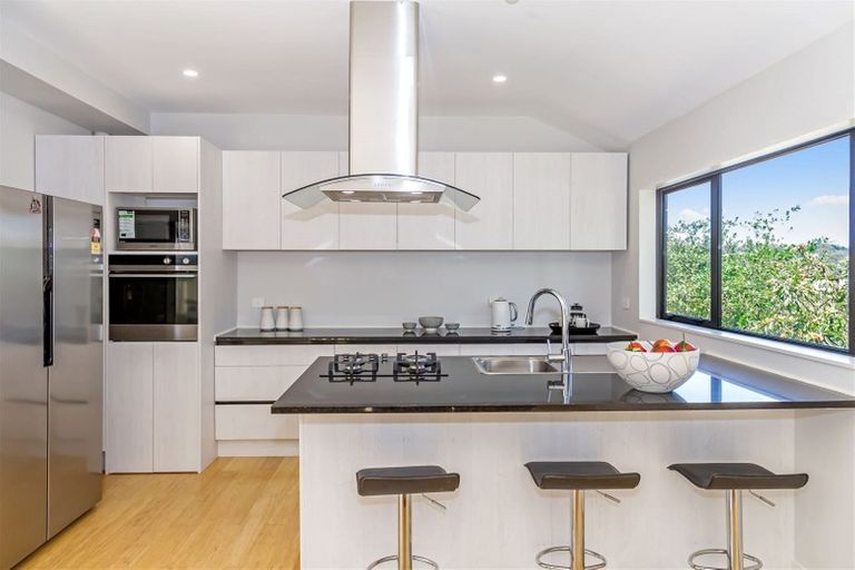 Photo of property in 48b Watea Road, Torbay, Auckland, 0630