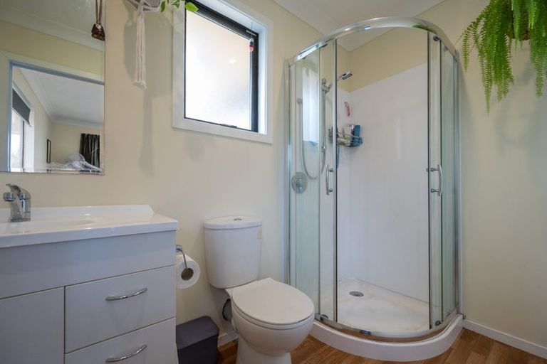 Photo of property in 17e Martin Avenue, Wakefield, 7025