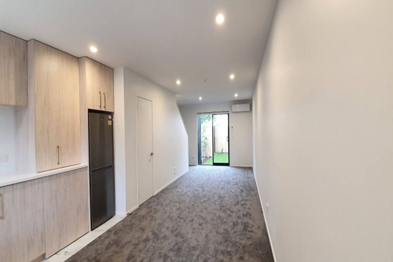 Photo of property in 2/307 Armagh Street, Christchurch Central, Christchurch, 8011