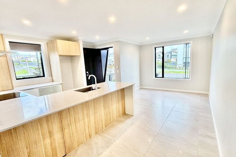 Photo of property in 19 Harewood Street, Whenuapai, Auckland, 0618