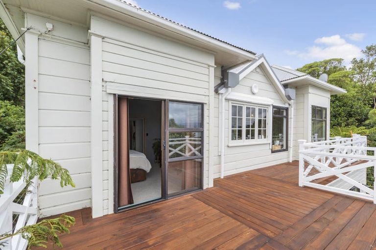 Photo of property in 31 Winchester Street, Kaiwharawhara, Wellington, 6035
