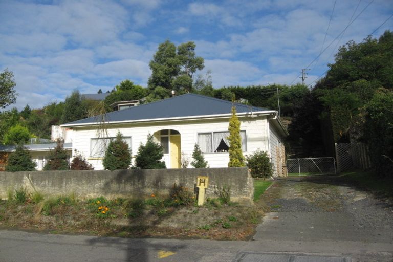 Photo of property in 184 Gladstone Road North, Mosgiel, 9024