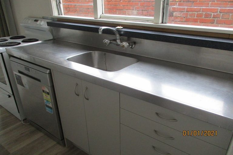 Photo of property in 141 Dundas Street, North Dunedin, Dunedin, 9016