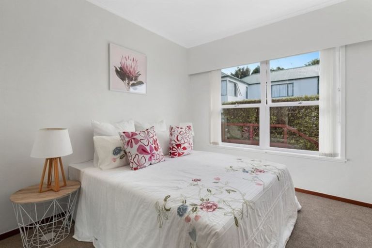 Photo of property in 4/768 Beach Road, Browns Bay, Auckland, 0630