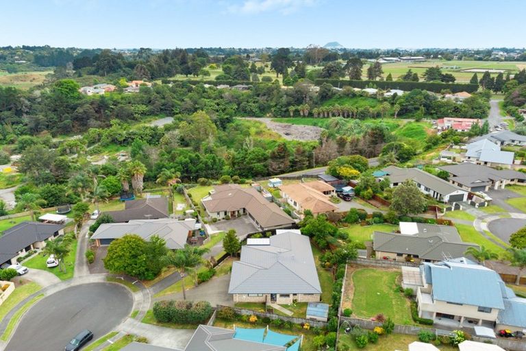 Photo of property in 12 Arrowfield Drive, Pyes Pa, Tauranga, 3112