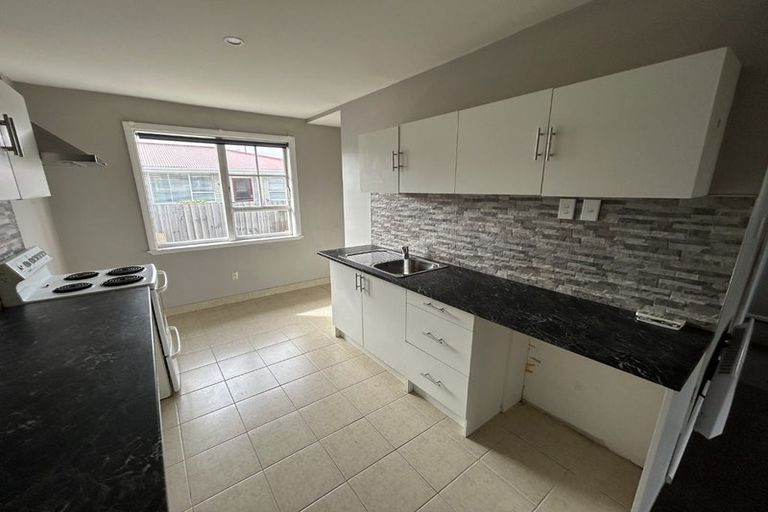 Photo of property in 2/43 Elizabeth Street, Riccarton, Christchurch, 8041