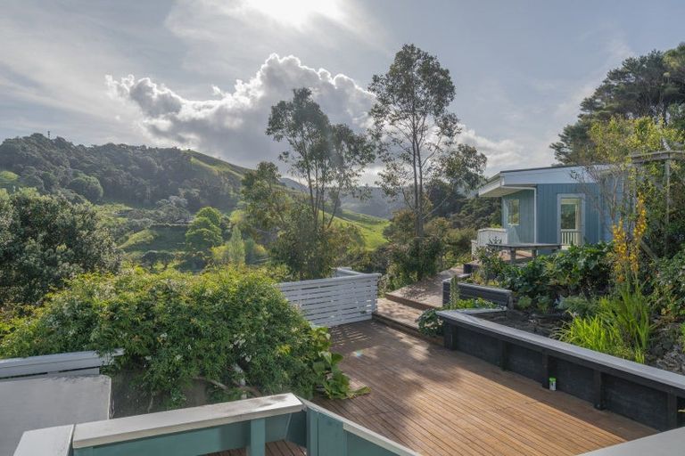 Photo of property in 13 Punga Place, Whitianga, 3510