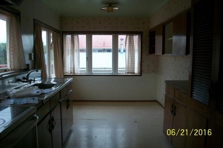 Photo of property in 23 Barbary Avenue, Kelston, Auckland, 0602