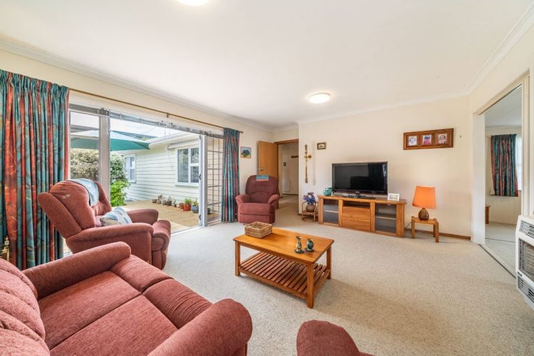 Photo of property in 219 Taita Drive, Avalon, Lower Hutt, 5011