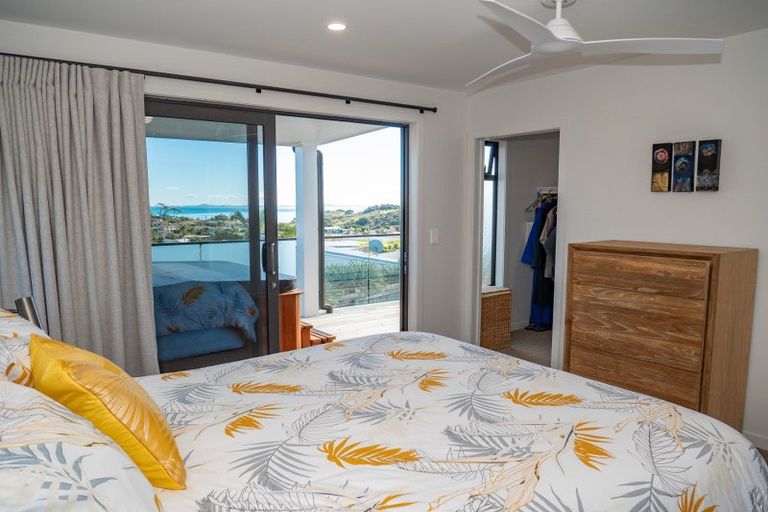 Photo of property in 4 Freyja Crescent, Coopers Beach, 0420