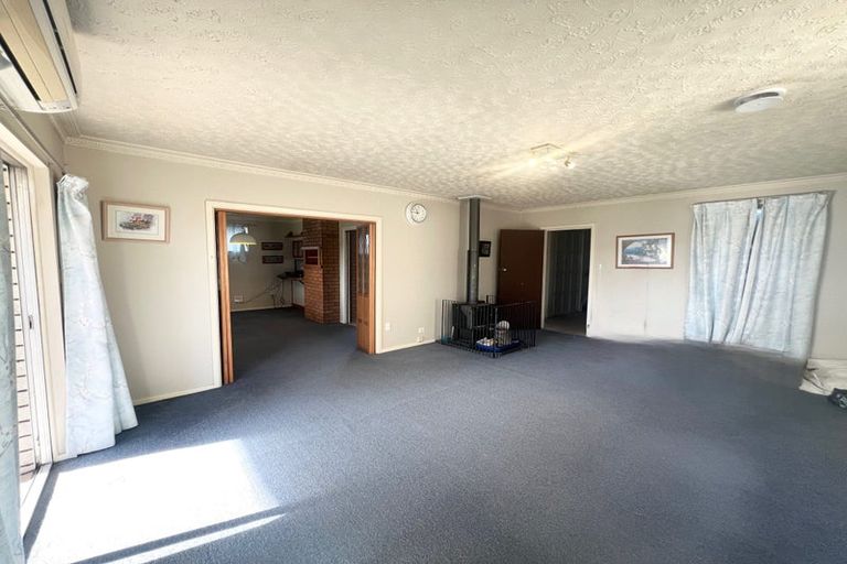 Photo of property in 18 Bidwell Place, Hillmorton, Christchurch, 8025