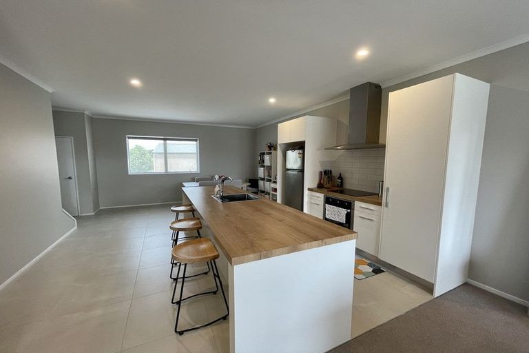 Photo of property in 3 Danga Lane, Hobsonville, Auckland, 0616