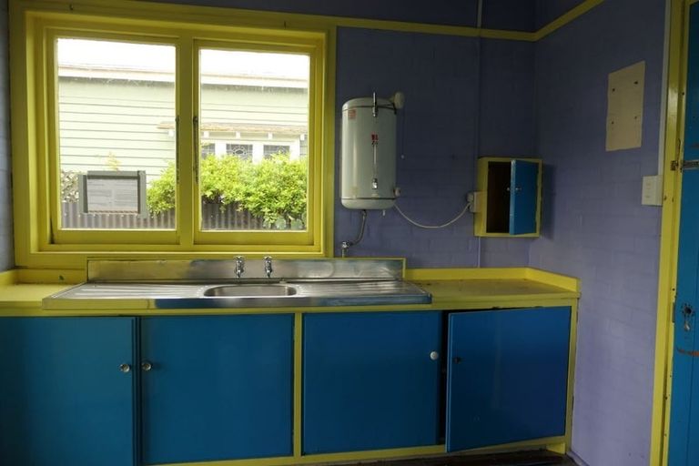 Photo of property in 2/7 Collingwood Street, New Brighton, Christchurch, 8061