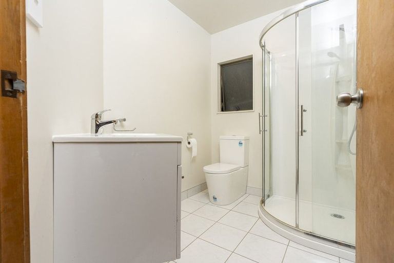 Photo of property in 16 Arawa Place, Onerahi, Whangarei, 0110