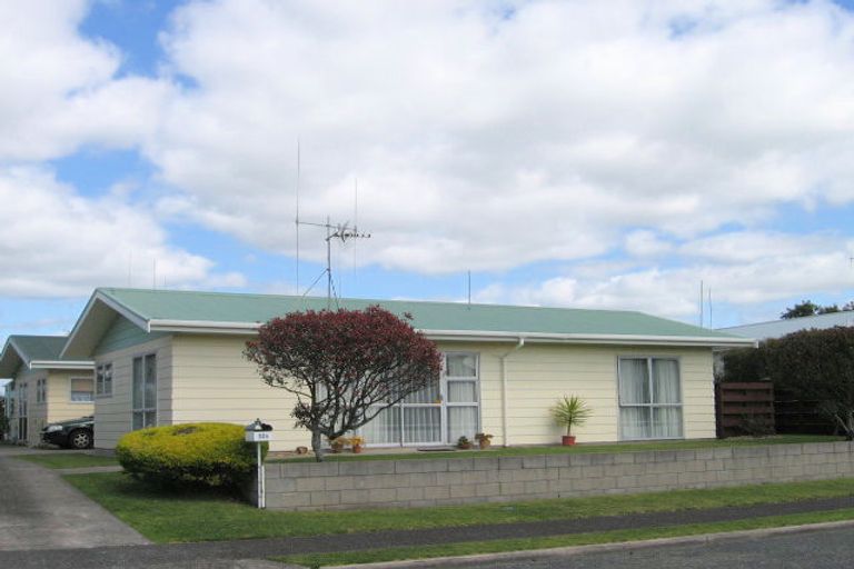 Photo of property in 12a Kinross Place, Mount Maunganui, 3116