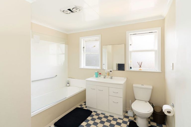 Photo of property in 34 Dorset Street, Levin, 5510