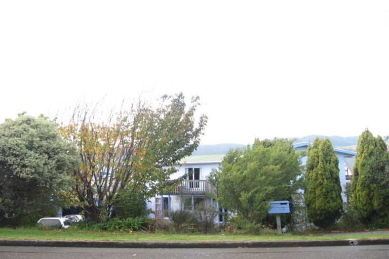 Photo of property in 43 Margaret Road, Raumati Beach, Paraparaumu, 5032