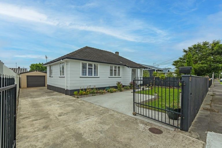 Photo of property in 21 Carlisle Street, Milson, Palmerston North, 4414