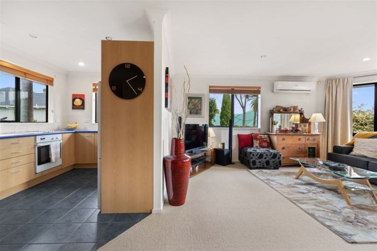 Photo of property in 24a Mcleod Road, Henderson, Auckland, 0612