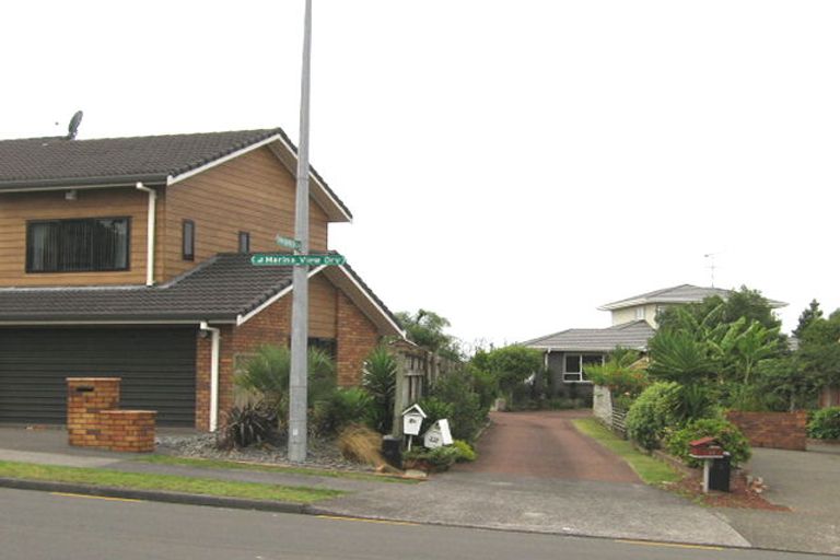 Photo of property in 56a Marina View Drive, West Harbour, Auckland, 0618