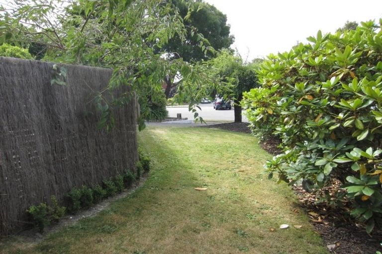 Photo of property in 1/26 Camberwell Place, Avonhead, Christchurch, 8042