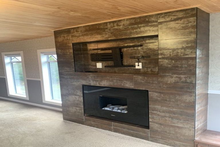 Photo of property in 107 Fitzherbert Street, Featherston, 5710