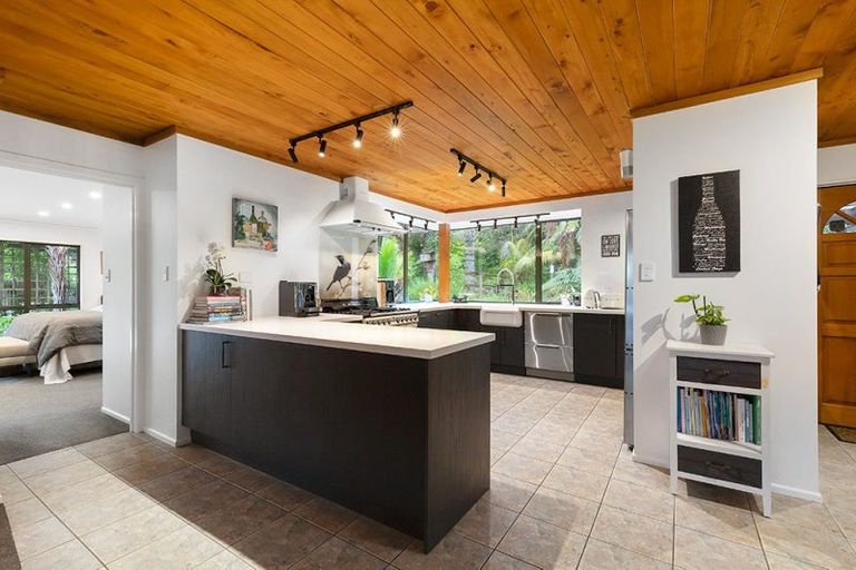 Photo of property in 22b Stone Road, Bombay, 2675