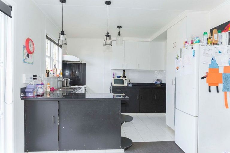 Photo of property in 28 Gregg Street, Dannevirke, 4930