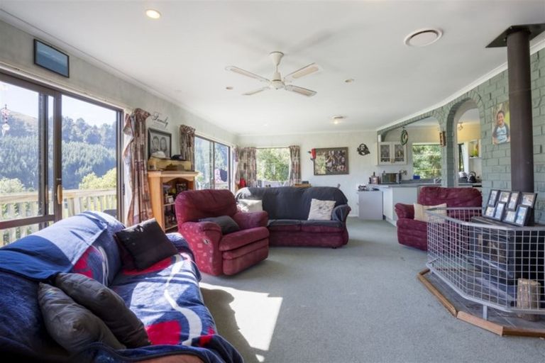 Photo of property in 575 Dovedale Road, Dovedale, Wakefield, 7096