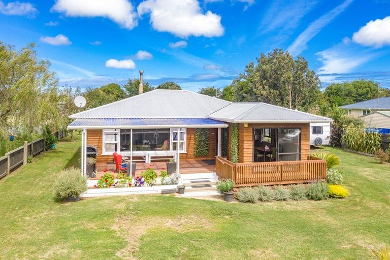 Photo of property in 25 Fookes Street, Waverley, 4510