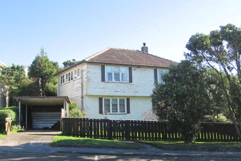 Photo of property in 126 Moorefield Road, Johnsonville, Wellington, 6037