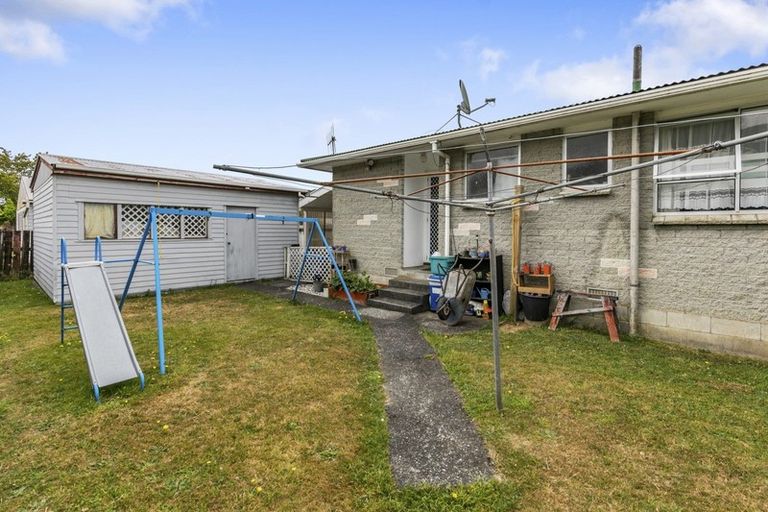 Photo of property in 34b Matthews Road, Wainuiomata, Lower Hutt, 5014