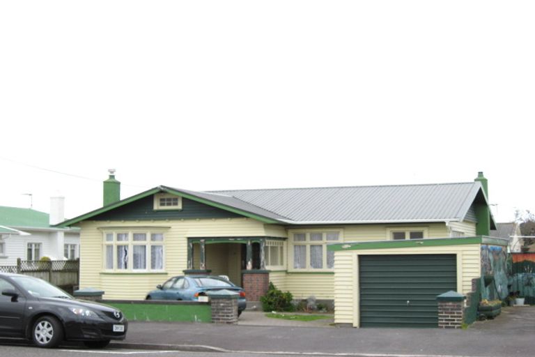 Photo of property in 46 Sackville Street, Fitzroy, New Plymouth, 4312