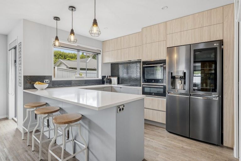 Photo of property in 86 Pakanga Grove, Pyes Pa, Tauranga, 3112