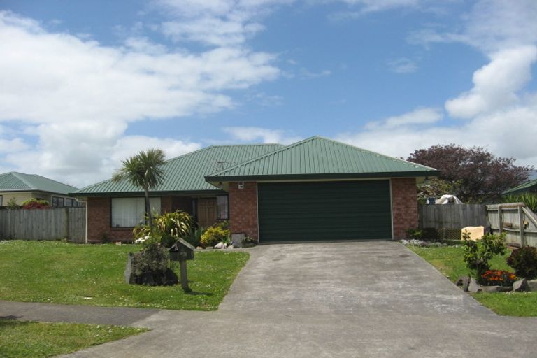 Photo of property in 23 Wai Iti Place, Clendon Park, Auckland, 2103