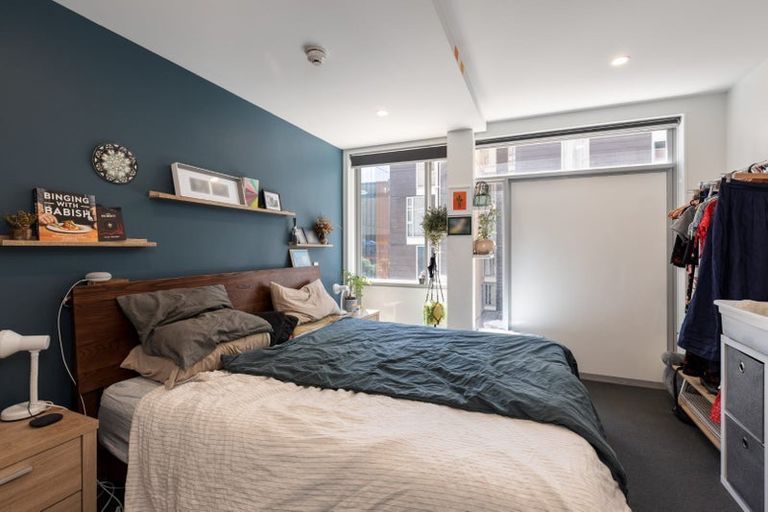 Photo of property in Monument Apartments, 3c/245 Wakefield Street, Te Aro, Wellington, 6011