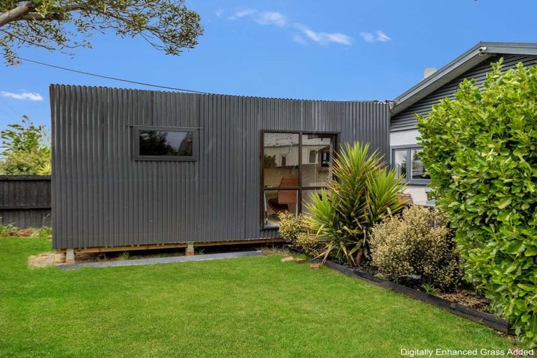 Photo of property in 33 East Belt, Rangiora, 7400