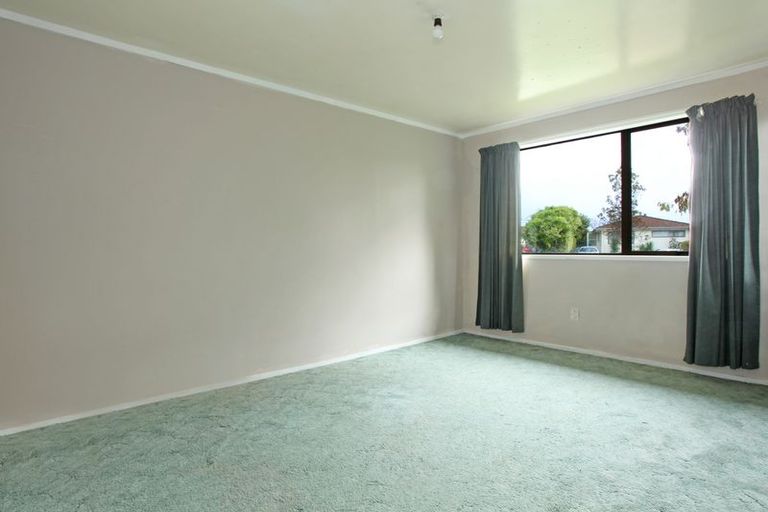 Photo of property in 29 Odlin Crescent, Nawton, Hamilton, 3200