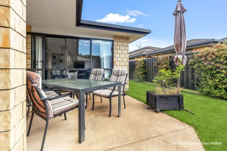 Photo of property in 16/64 Kawaha Point Road, Kawaha Point, Rotorua, 3010