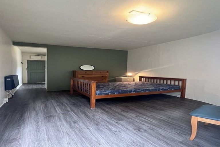 Photo of property in 6/20 Saint Michaels Crescent, Kelburn, Wellington, 6012