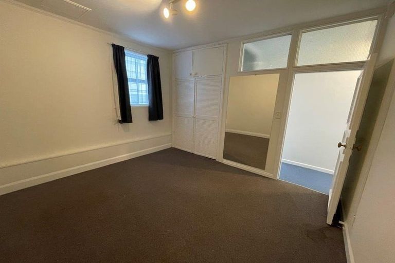 Photo of property in 223b The Terrace, Wellington Central, Wellington, 6011