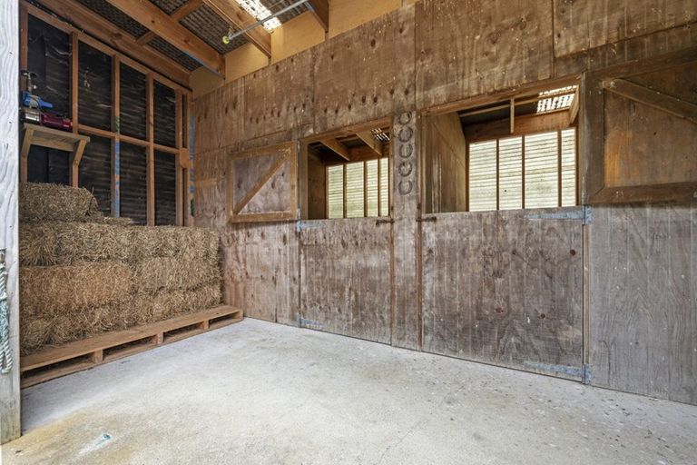 Photo of property in 1021 Whitemans Valley Road, Blue Mountains, Upper Hutt, 5371