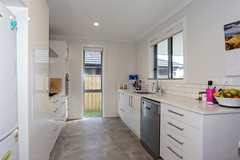 Photo of property in 9 Richardson Road, Omokoroa, 3114