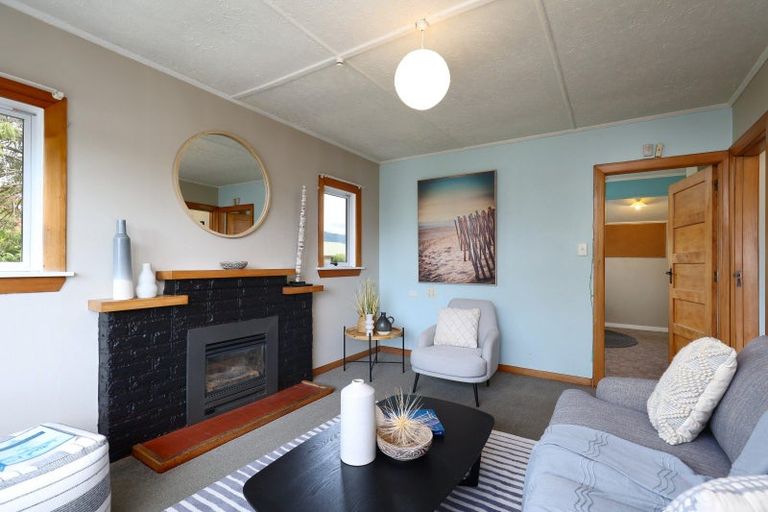 Photo of property in 3/95 Parkers Road, Tahunanui, Nelson, 7011