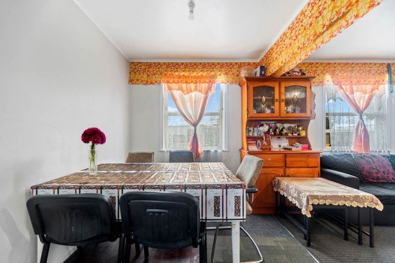 Photo of property in 39 Eastburn Street, Papakura, 2110