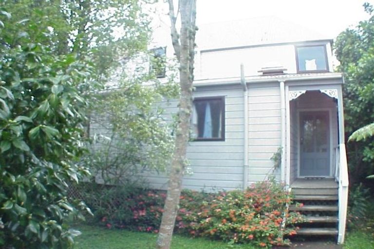 Photo of property in 11/60 Birkdale Road, Birkdale, Auckland, 0626