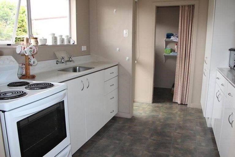 Photo of property in 1/23 Oxford Street, West End, Timaru, 7910