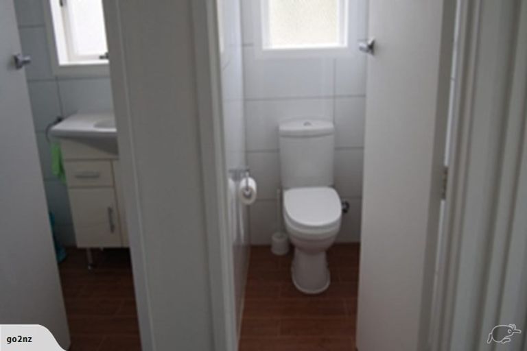 Photo of property in 34 Albany Highway, Greenhithe, Auckland, 0632